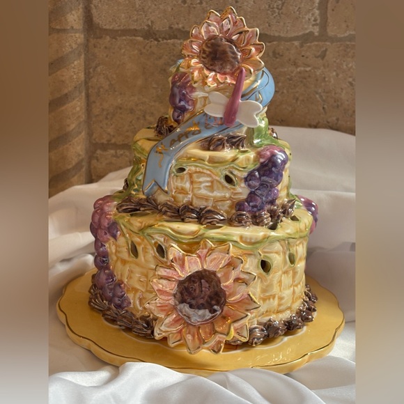 Blue Sky Autumn Birthday Cake Candle House 2006 Collectible Ceramic Candle - Picture 2 of 10